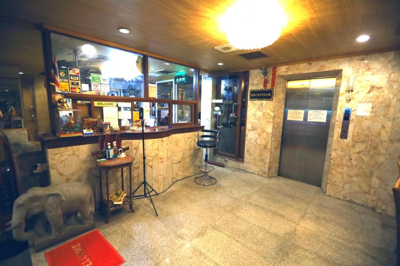 Thai Cozy House - Sha Certified Bangkok Buitenkant foto